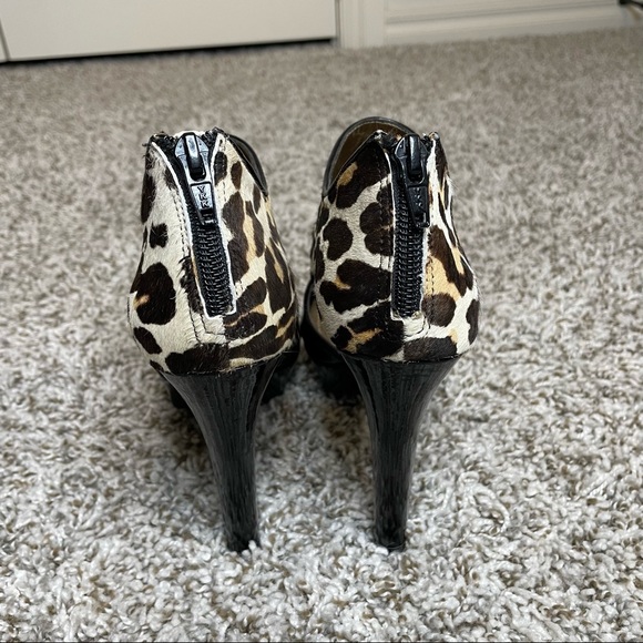 Leopard Print 5 inch Heels - Picture 3 of 7